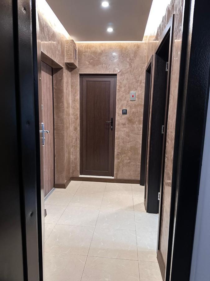 Елегантен Двустаен Апартамент Four Seasons 布尔加斯 外观 照片