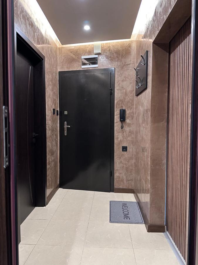 Елегантен Двустаен Апартамент Four Seasons 布尔加斯 外观 照片